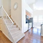 Central Apartment